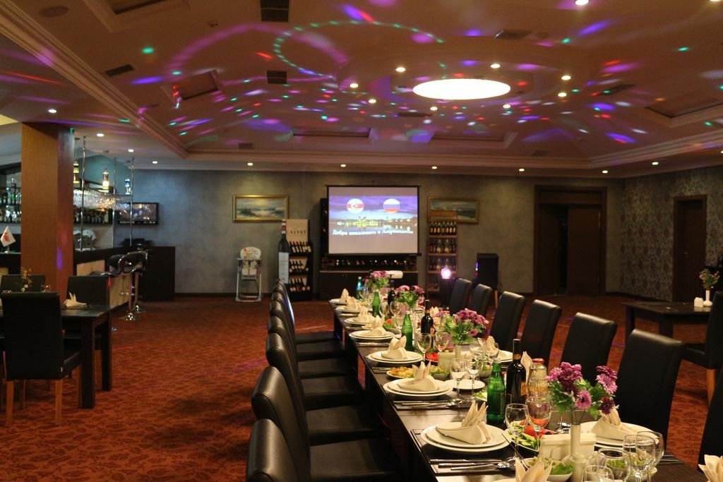 New Baku Hotel Extérieur photo