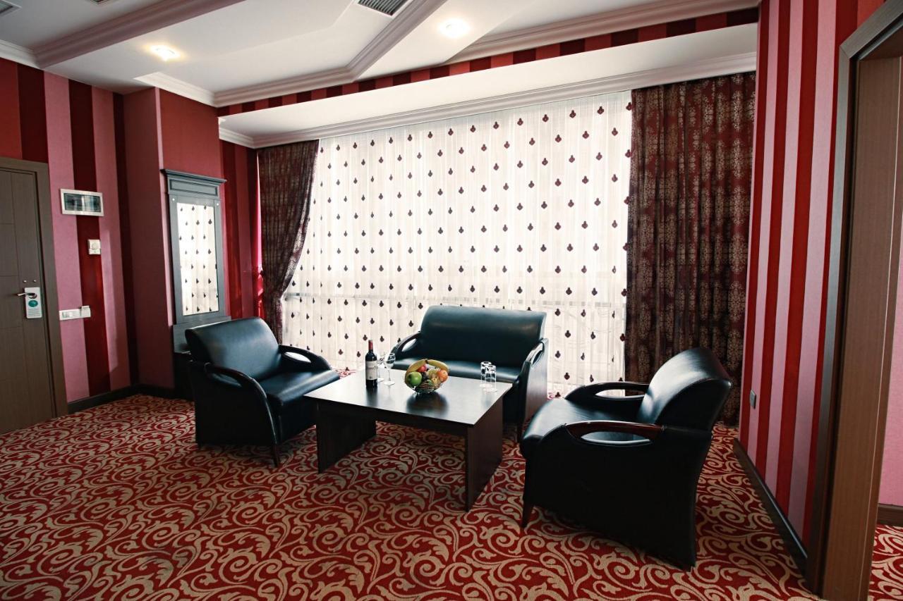 New Baku Hotel Extérieur photo