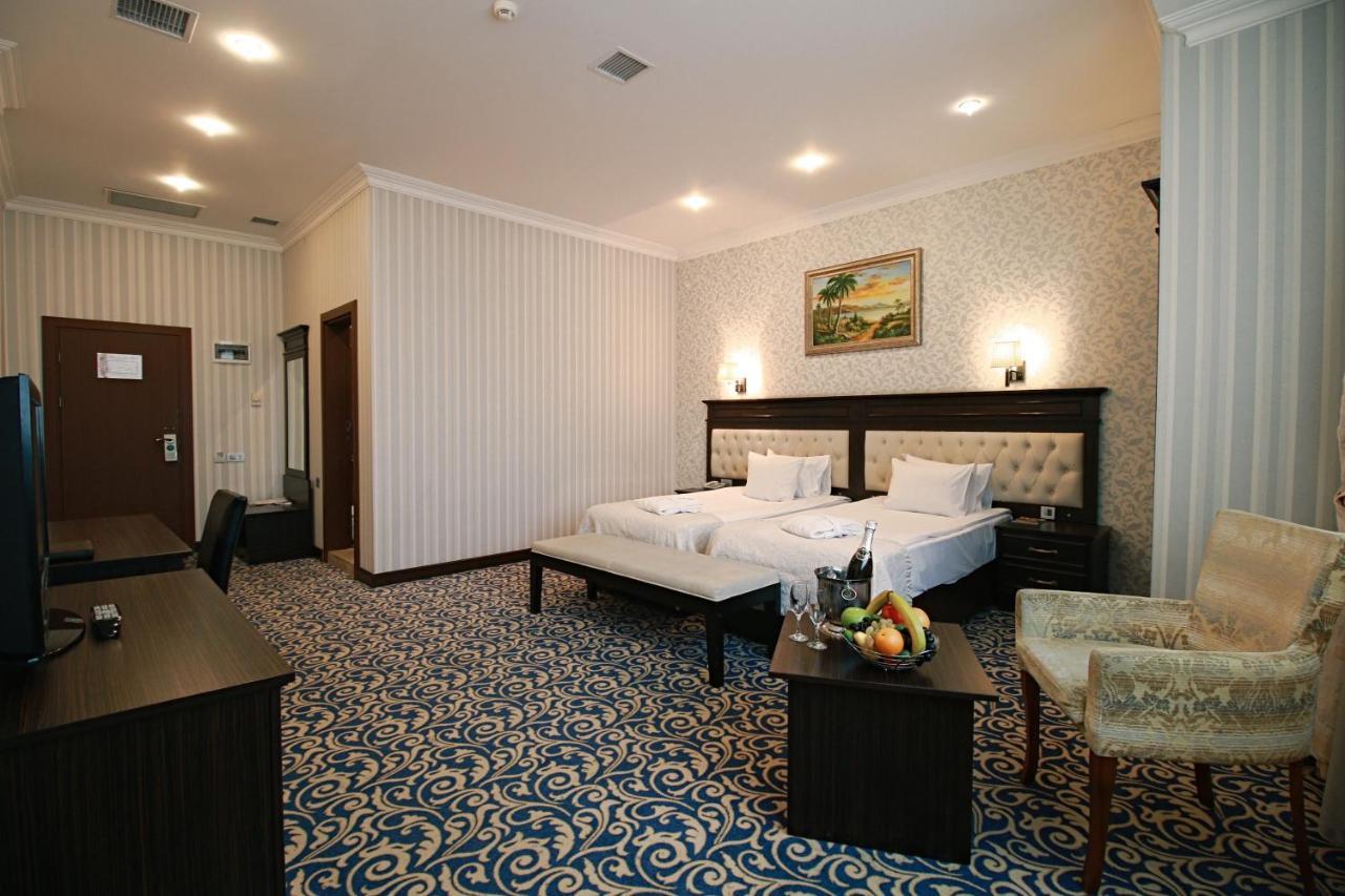New Baku Hotel Extérieur photo